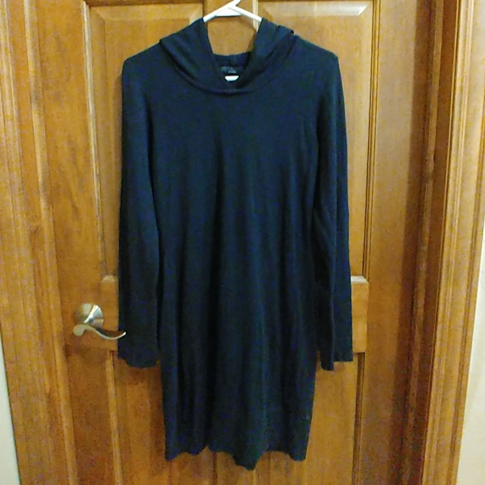 Hooded, lightweight sweater dress - size medium